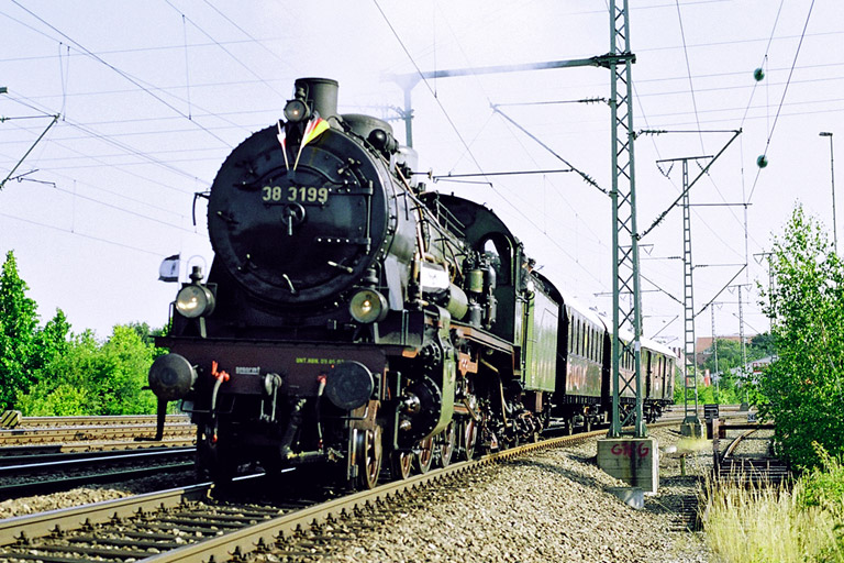 38 3199 bei km 16,4 (Juli 2006)
