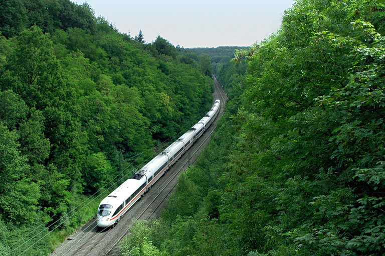 Baureihe 415 als ICE 183 bei km 20,0 (August 2006)