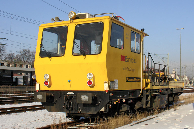 Motorturmwagen MTW 100 bei km 15,6 (Januar 2006)