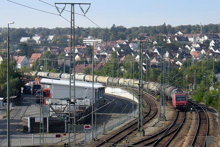 SBB Cargo 481 006 bei km 16,0 (September 2006)