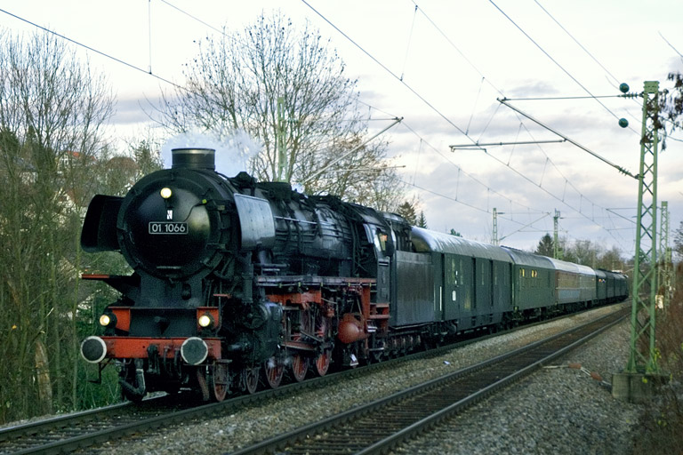 01 1066 in Stuttgart-Dachswald (Dezember 2007)