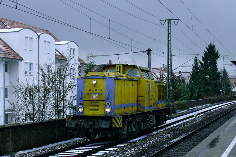 203 303 bei km 16,8 (November 2007)