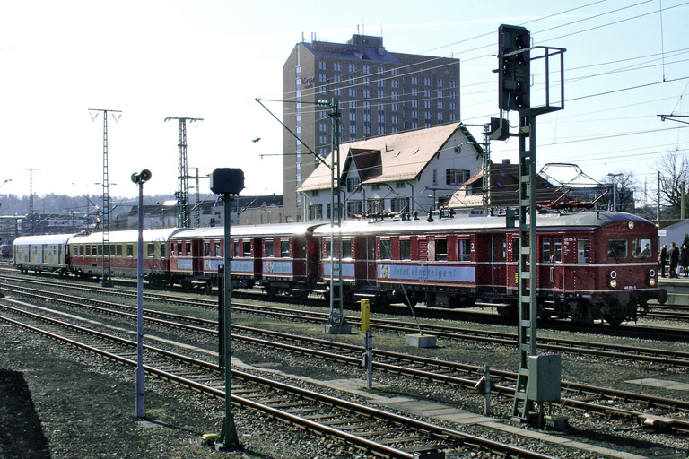 465 006/865 606 bei km 15,6 (M&auml;rz 2007)