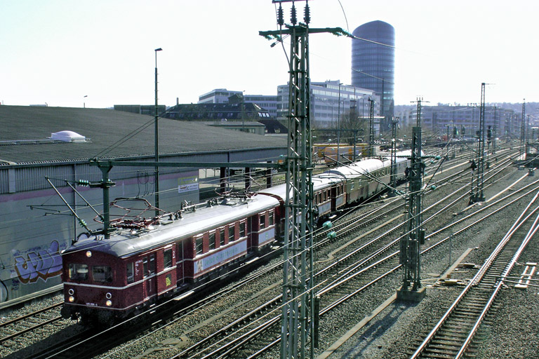 465 006/865 606 bei km 15,6 (M&auml;rz 2007)