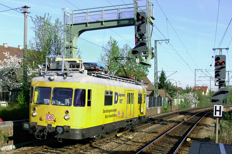 702 148 als NbZ 94007 bei km 16,6 (April 2007)