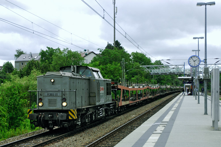 EMN V 203.01 mit DbZ 82944 bei km 14,2 (Juli 2007)