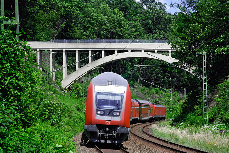 RE 19655 bei km 10,8 (Juni 2007)