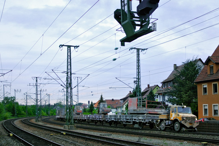 Zweiwegefahrzeug bei km 16,6 (Mai 2007)