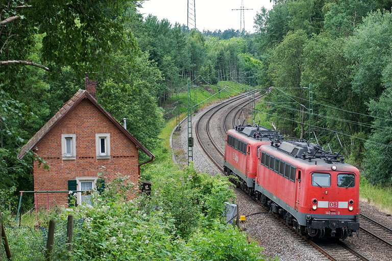 140 816 und 140 811 als FE 44696 bei km 19,2 (Juni 2008)