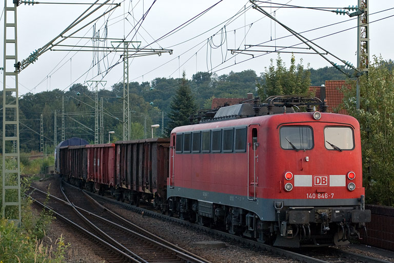 140 846 mit FZT 56173 bei km 16,8 (August 2008)