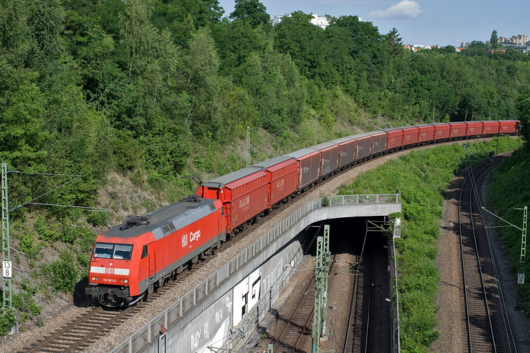 152 003 mit CFN 62285 bei km 13,8 (Juni 2008)