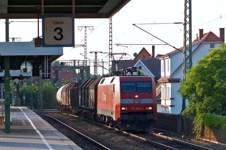 152 006 mit FZT 56173 bei km 16,6 (Juli 2008)