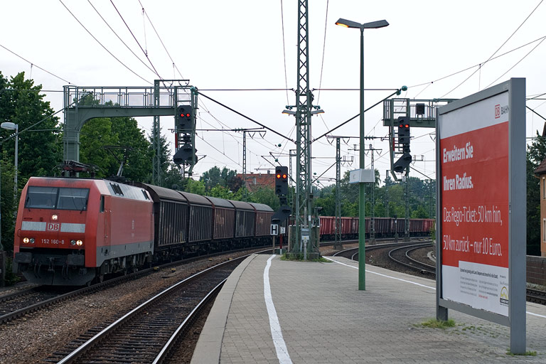 152 160 mit FZT 56173 bei km 16,6 (Juni 2008)