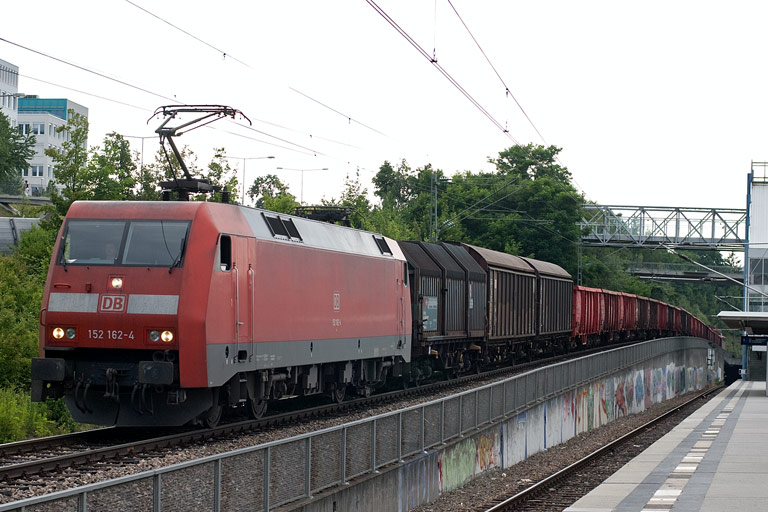 152 162 mit FZT 56173 bei km 14,2 (Juli 2008)