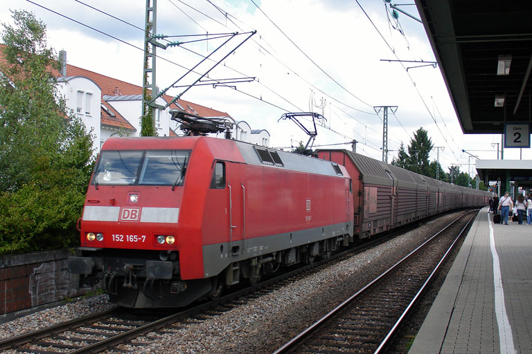 152 165 mit FZT 56165 bei km 16,8 (Juli 2008)