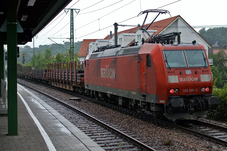 185 091 mit FE 44695 bei km 16,6 (August 2008)