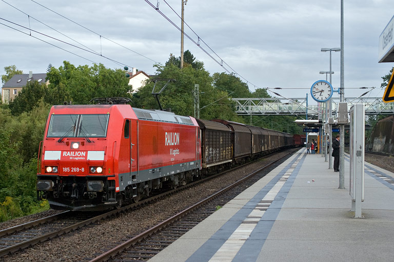 185 269 mit FS 45590 bei km 14,2 (September 2008)