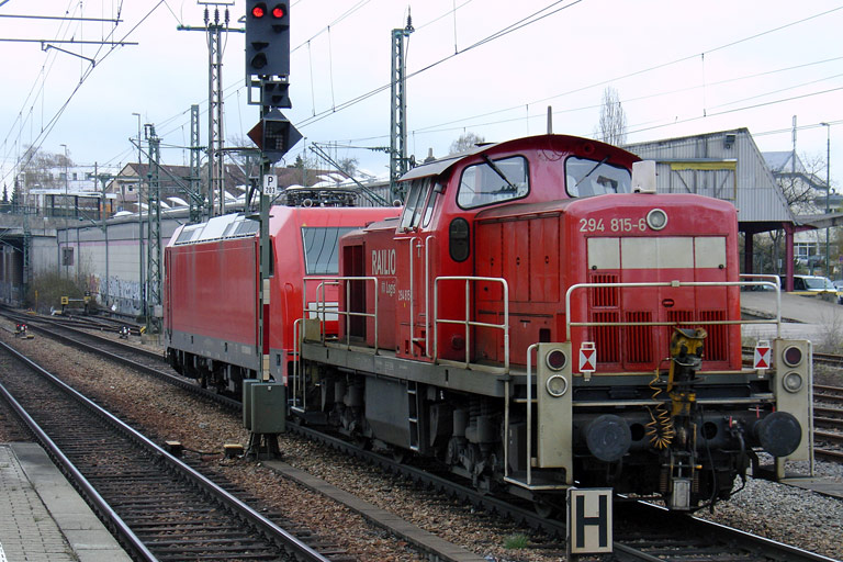 185 319 und 294 815 bei km 15,6 (April 2008)