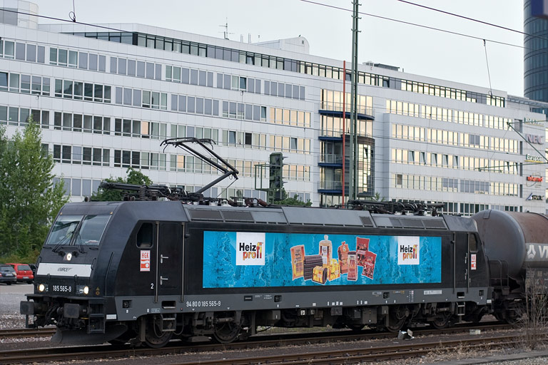 HGK 185 565 bei km 15,6 (Juli 2008)