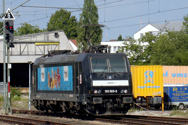 HGK 185 565 bei km 15,6 (Juli 2008)