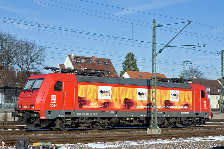 HGK 185 586 bei km 15,6 (November 2008)