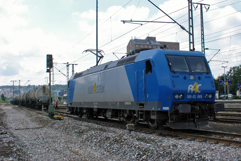 R4C 185 Cl-005 bei km 15,6 (Juni 2008)