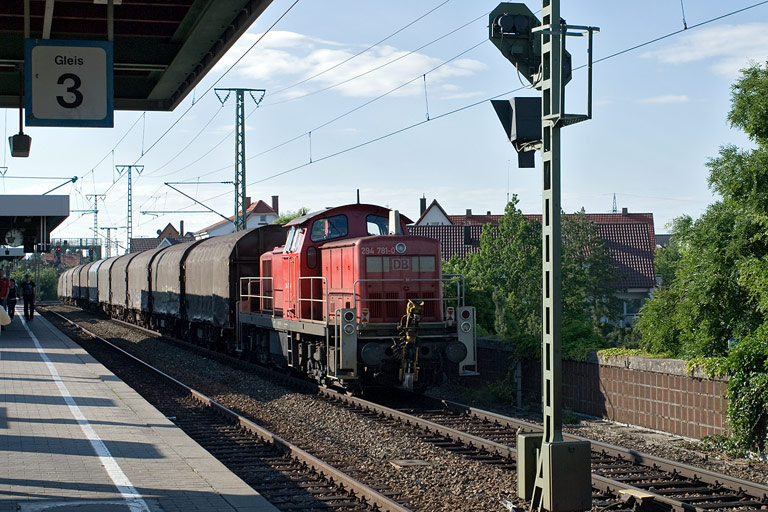 294 781 mit FZT 56166 bei km 16,8 (Juni 2008)