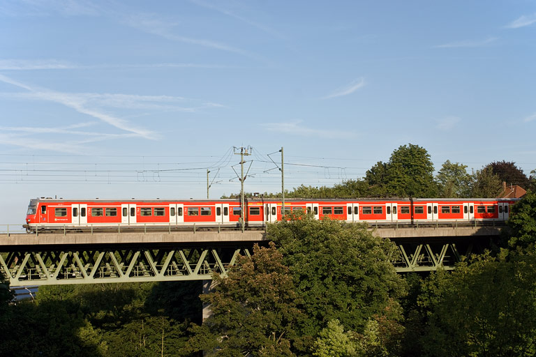Baureihe 420 in Stuttgart-Vaihingen (August 2008)