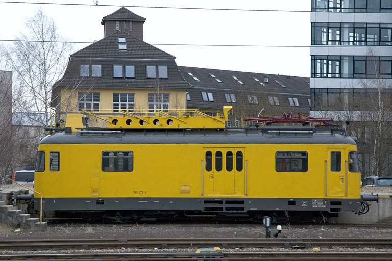 701 072 bei km 15,6 (Februar 2008)