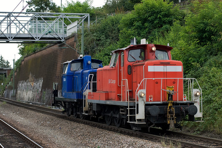 ESG 6 (ex-DB 360 328) und ESG 10 (ex-DB 365 208) bei km 14,2 (September 2008)