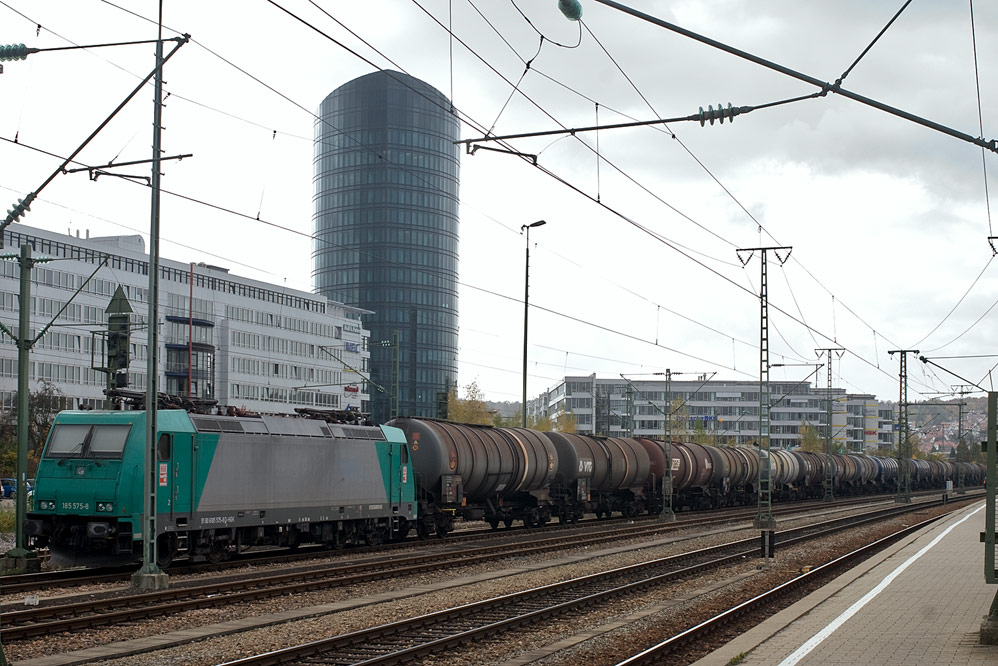 HGK 185 575 bei km 15,6 (Oktober 2008)