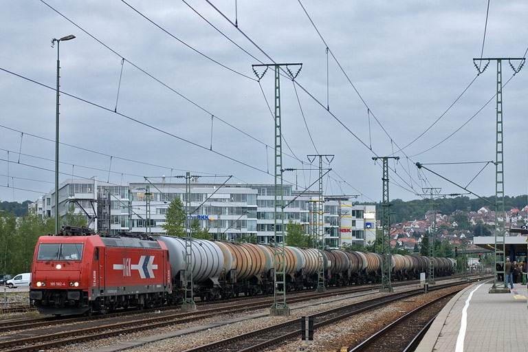HGK 185 582 bei km 15,6 (September 2008)