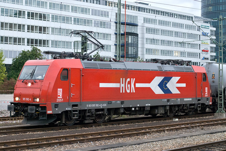HGK 185 582 bei km 15,6 (September 2008)
