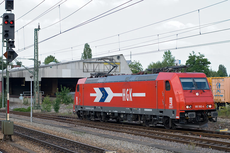 HGK 185 582 bei km 15,6 (Juni 2008)