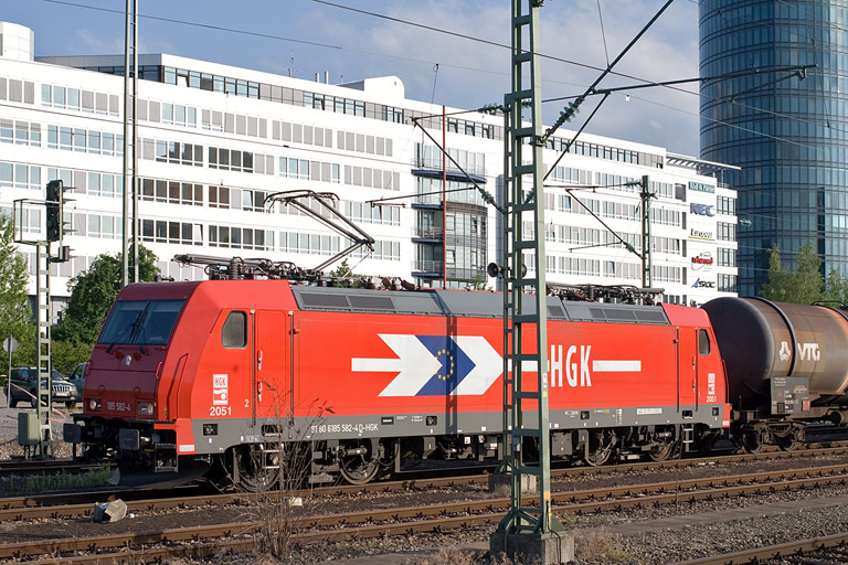 HGK 185 582 bei km 15,6 (Juni 2008)