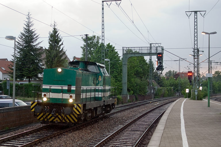 ex-V100 der Hochwaldbahn bei km 16,6 (Mai 2008)