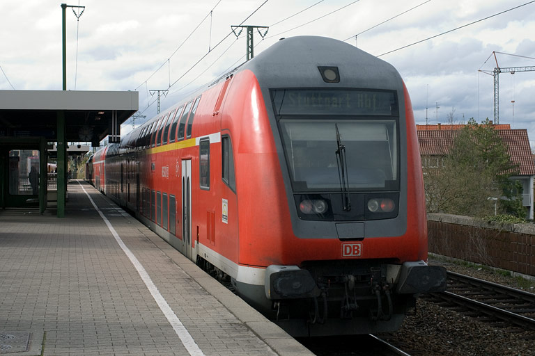 RE 19672 bei km 16,8 (April 2008)