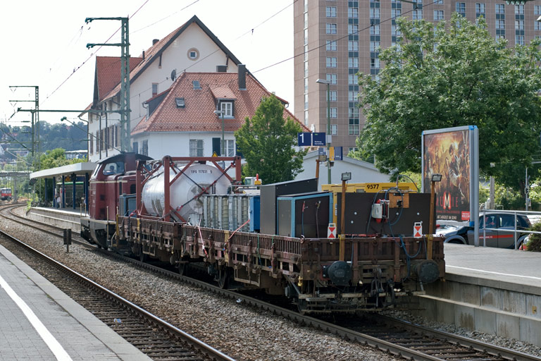 V100 1041 bei km 15,6 (August 2008)