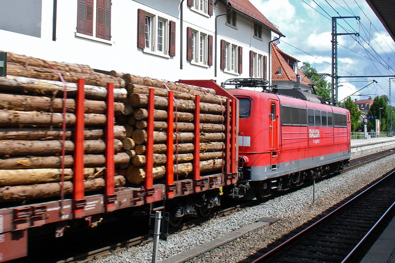 151 138 mit FE 45175 bei km 15,6 (Juli 2009)