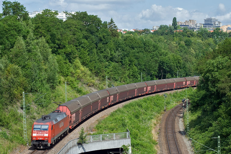 152 080 mit CFN 62272 bei km 13,8 (Juni 2009)