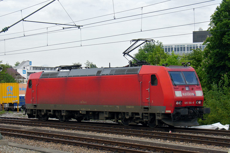 185 194 bei km 15,4 (Mai 2009)