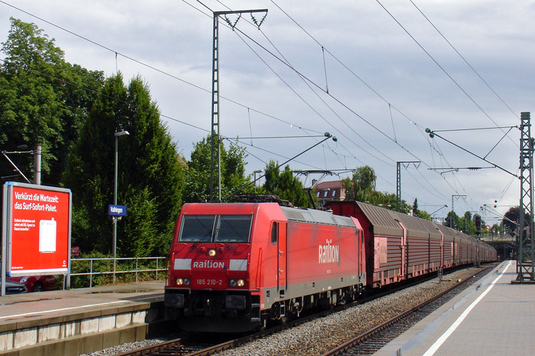 185 210 mit FZ 56165 bei km 15,6 (Juni 2009)
