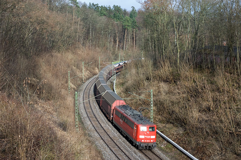 151 059 mit CSQ 60046 bei km 10,8 (April 2010)