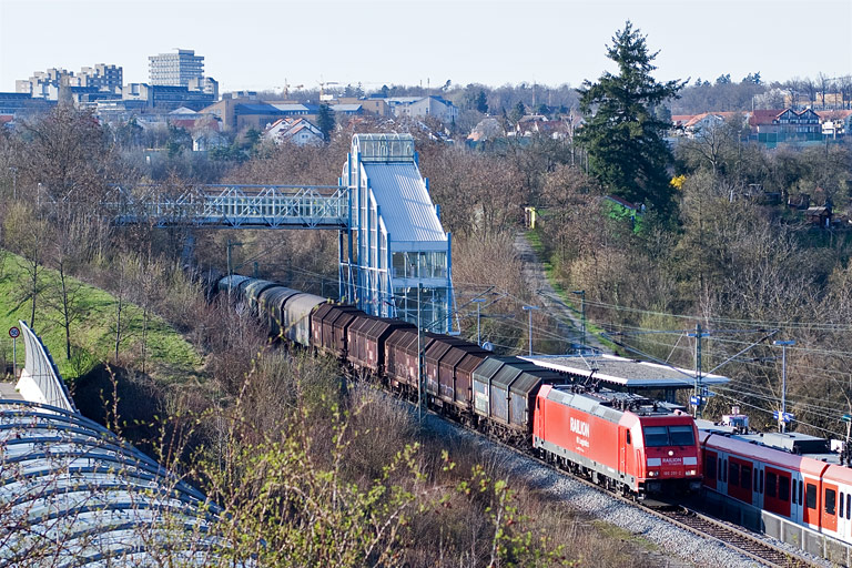 185 291 mit FZT 56173 bei km 14,2 (April 2010)