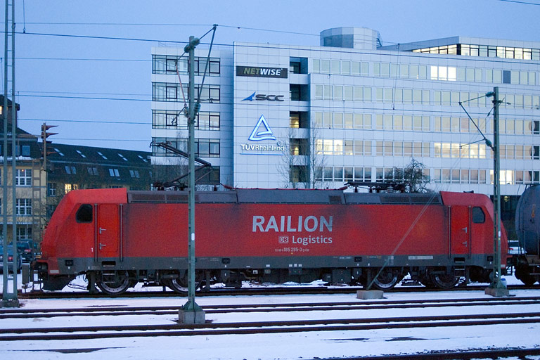 185 295 bei km 15,6 (M&auml;rz 2010)