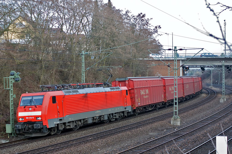 189 016 mit CSQ 60087 bei km 14,4 (M&auml;rz 2010)