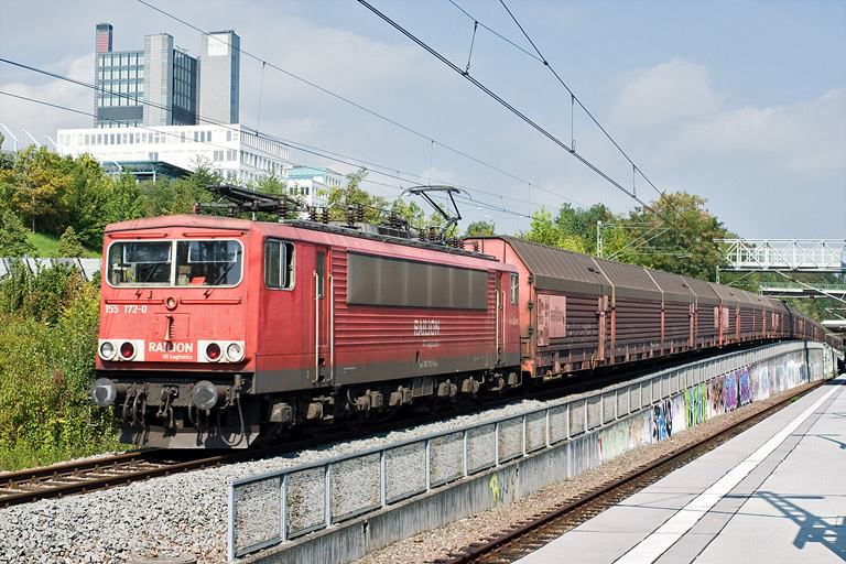 155 172 mit FZ 56165 bei km 14,2 (August 2011)