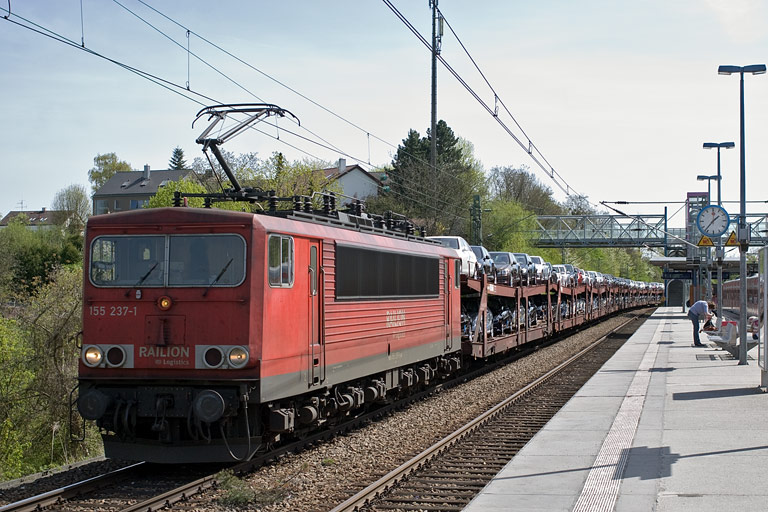 155 237 mit CSQ 60080 bei km 14,2 (April 2011)