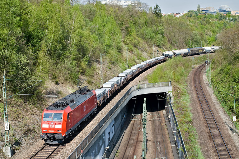 185 085 mit FE 45175 bei km 13,8 (April 2011)