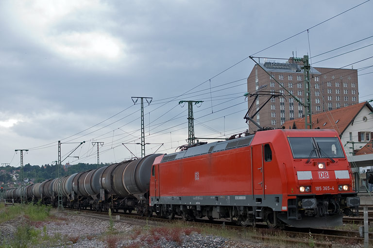 185 365 bei km 15,6 (Juni 2011)